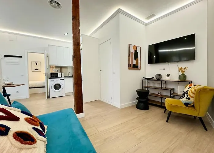 Plaza Mayor Cozy Private With Ac