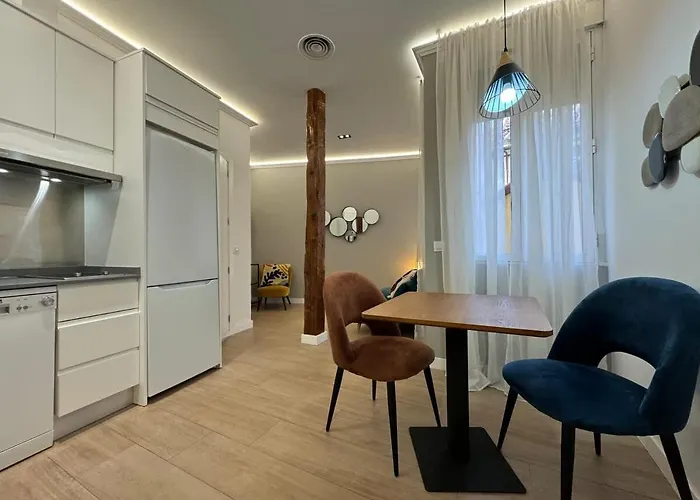 Plaza Mayor Cozy Private With Ac